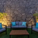 Villa Veintidos, Playa Blanca