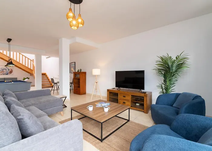 Вілла Veintidos,