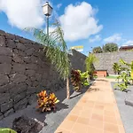 Veintidos, Vila Playa Blanca (Lanzarote)