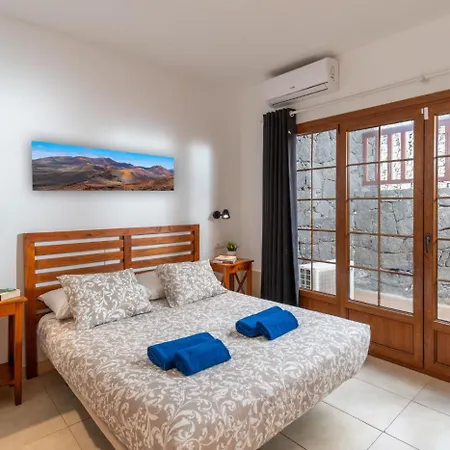 Veintidos, Вилла *