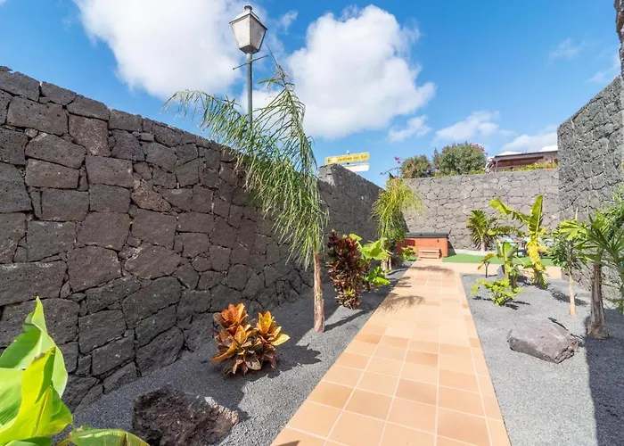 Veintidos, Vila Playa Blanca (Lanzarote)