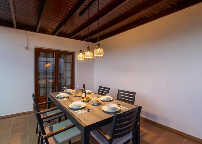 Villa Veintidos, Playa Blanca